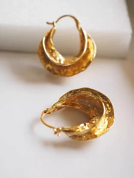 Aurora Curve Earrings, photo 7