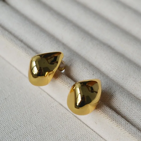 Golden Teardrop Earrings, photo 4