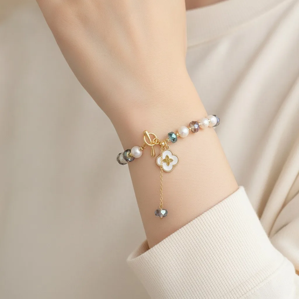 Pearl & Crystal Toggle Bracelet